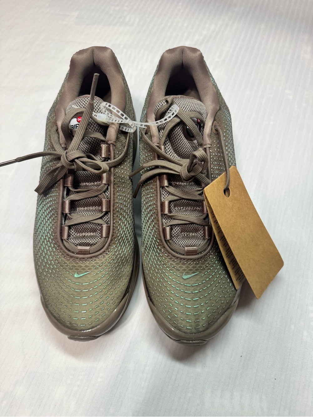 Nike Men’s Olive Brown Sneakers with Mint Accents #Nike #new #withtag